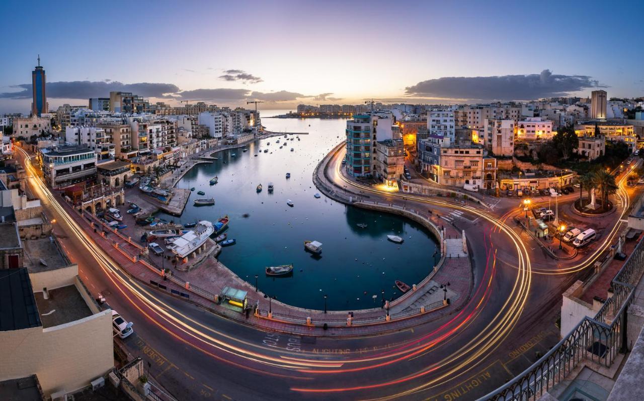 Apartment With Stunning Seaviews Σλιέμα Εξωτερικό φωτογραφία