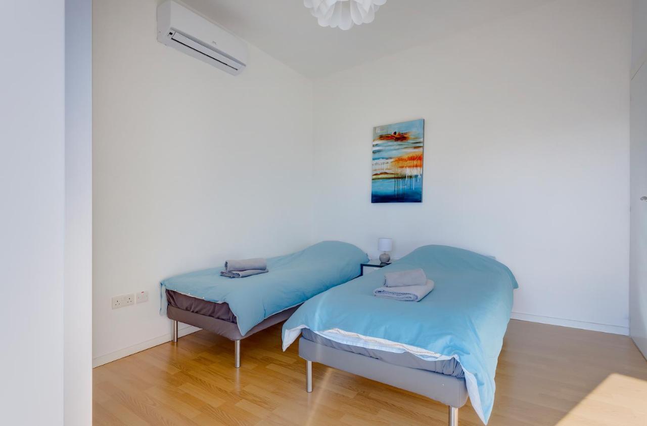 Apartment With Stunning Seaviews Σλιέμα Εξωτερικό φωτογραφία