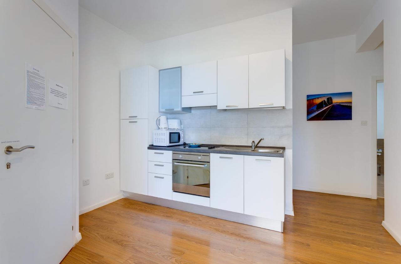 Apartment With Stunning Seaviews Σλιέμα Εξωτερικό φωτογραφία