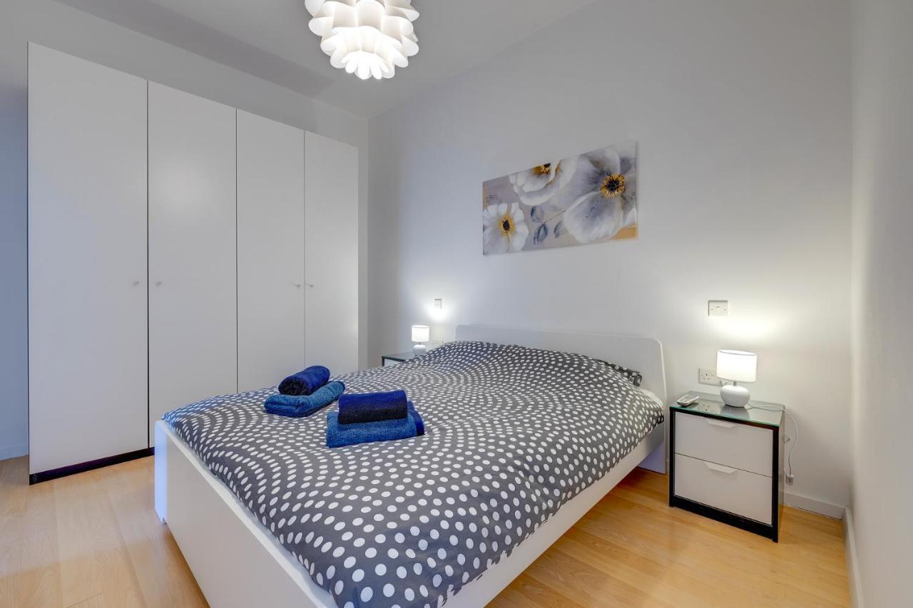 Apartment With Stunning Seaviews Σλιέμα Εξωτερικό φωτογραφία