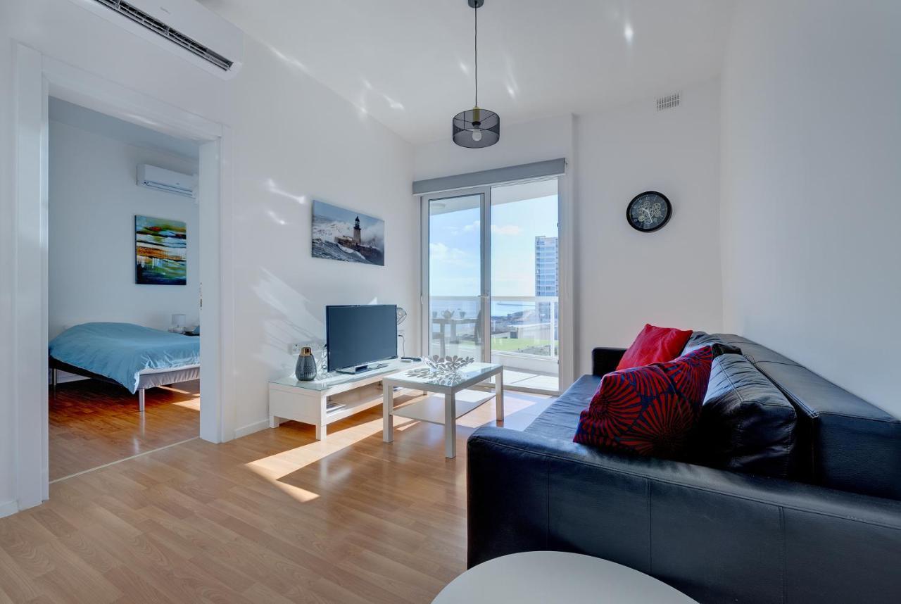 Apartment With Stunning Seaviews Σλιέμα Εξωτερικό φωτογραφία